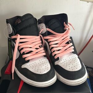 Size 10 Jordan 1